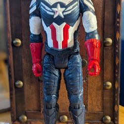 Marvel Falcon & The Winter Soldier CAPTAIN AMERICA Titan 