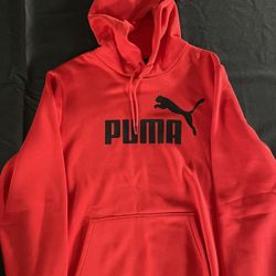 PUMA HOODIE SIZE M
