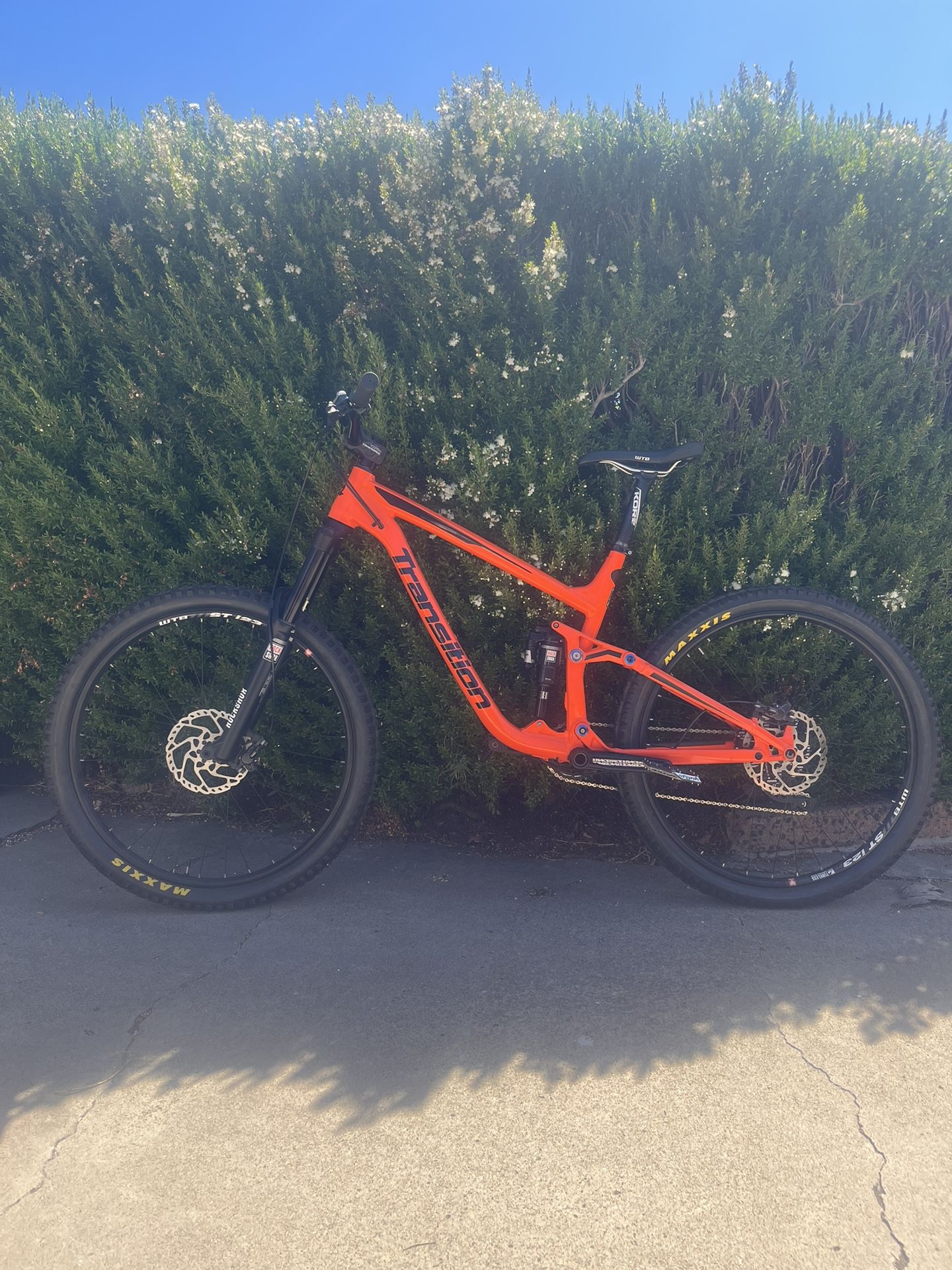 2015 Transition Patrol Mountain Bike (Large 3)