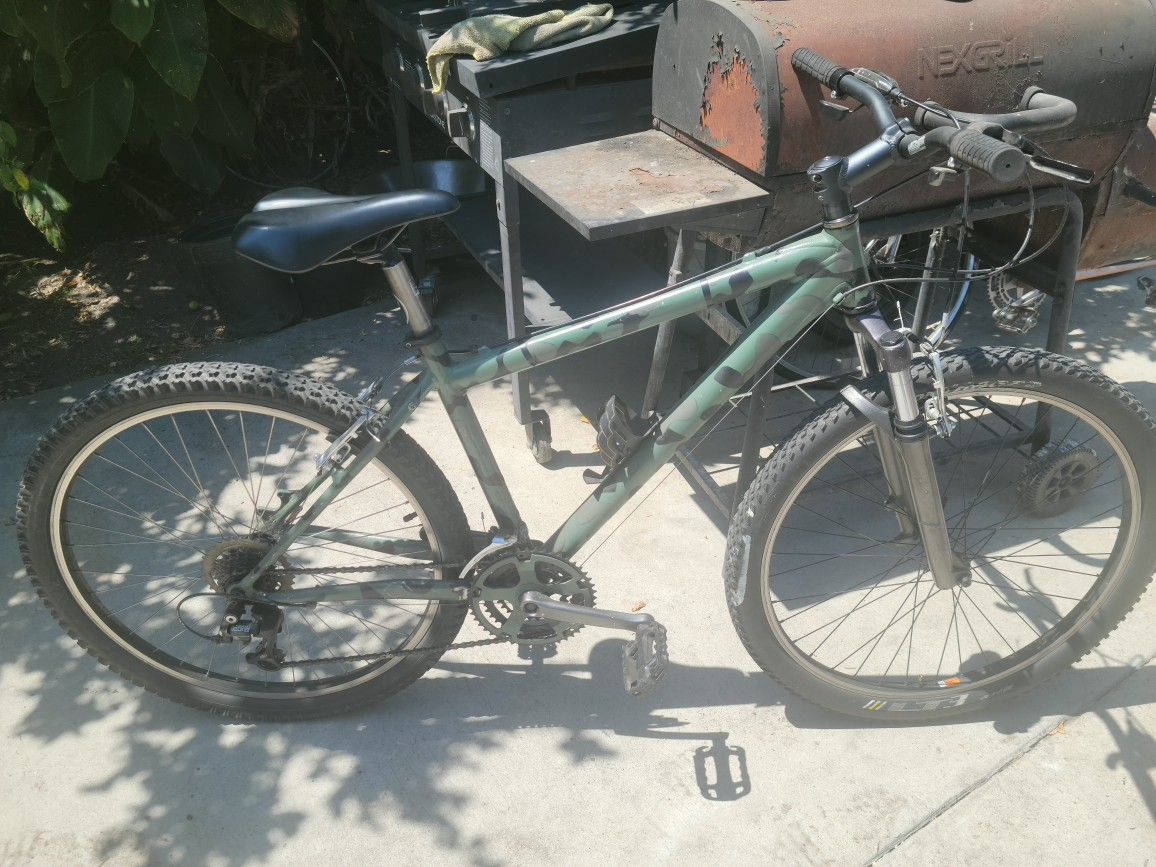 Specialized Mountain Bike - Near USC