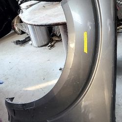 2008-2009-2010-2011-2012 Nissan Pathfinder Left Fender