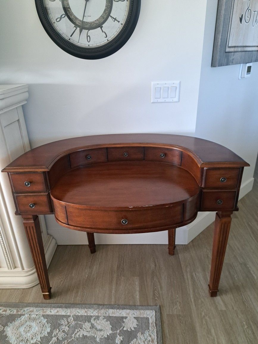 Beautiful Unique Foyer Desk