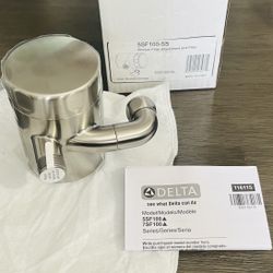 Universal Showering From Delta