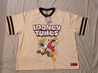 Shoe Palace x Looney tunes jersey XLarge brand new