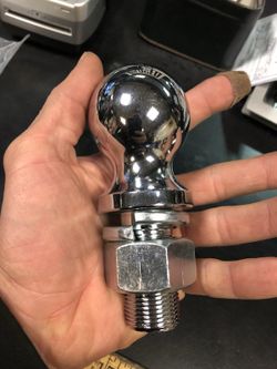 Brand new 2” tow ball