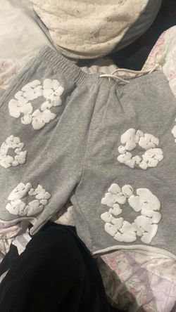 Gray Sweatpants with White Floral Puff Print