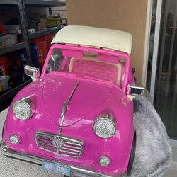 American Girl Doll ( Pink Car) 