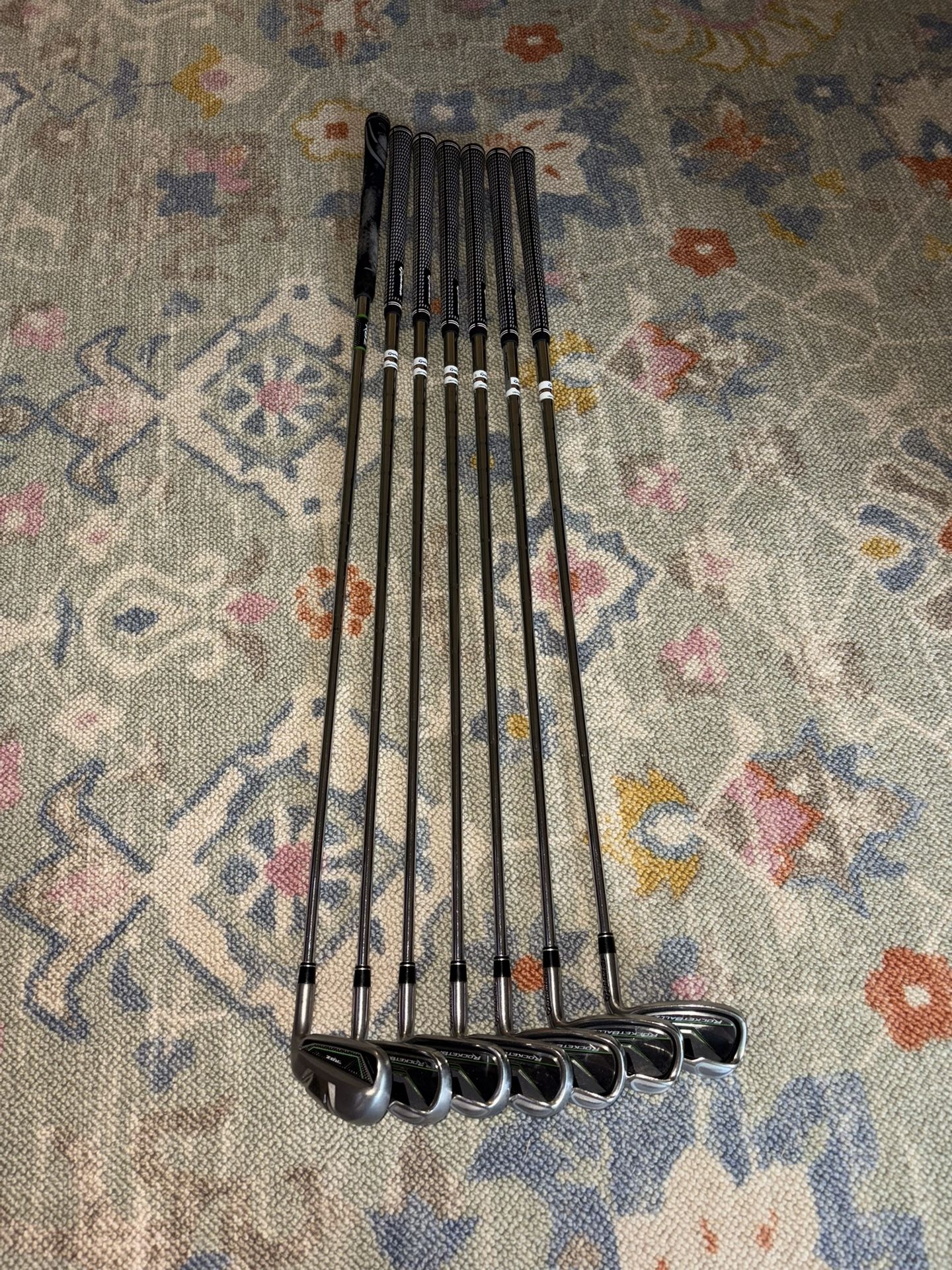 TAYLORMADE RBZ IRON SET 4i-PW