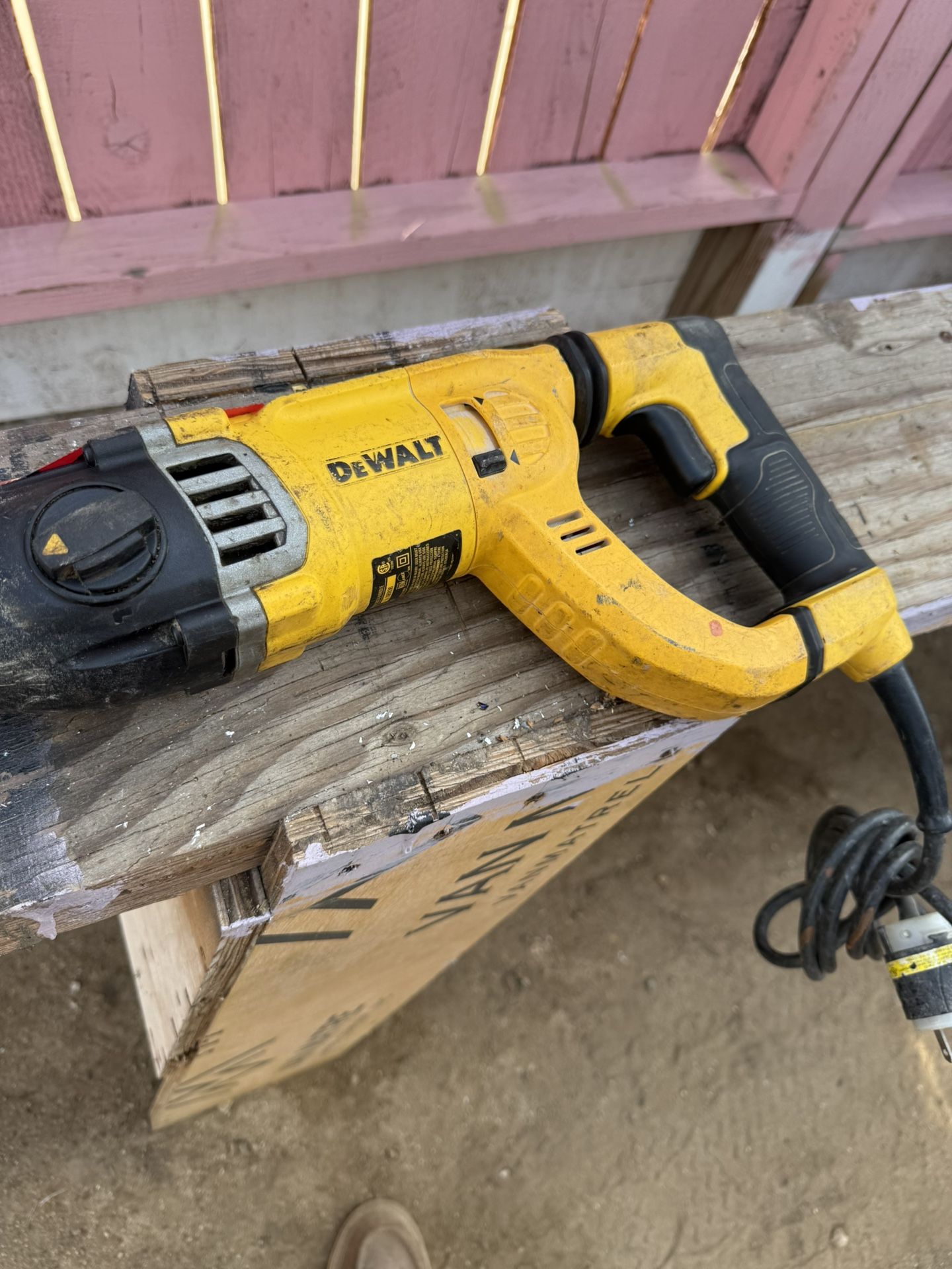 DEWALT Chipping Hammer