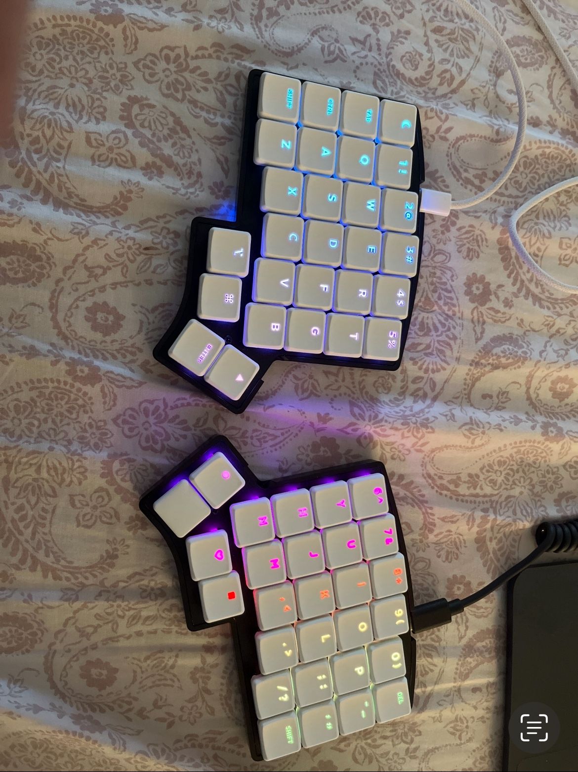 KeebIO Iris Ce Split Keyboard 