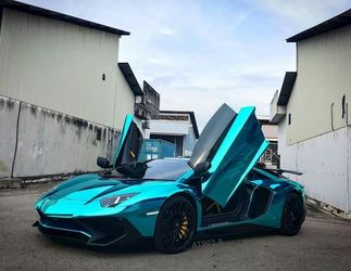 Vinyl Car Wrap
