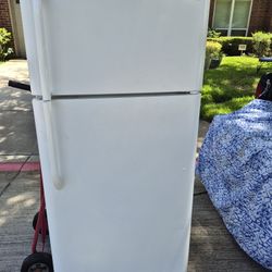Frigidaire Refrigerator For Sale 