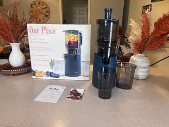 Our Place Cold Press Batch Juicer, Blue