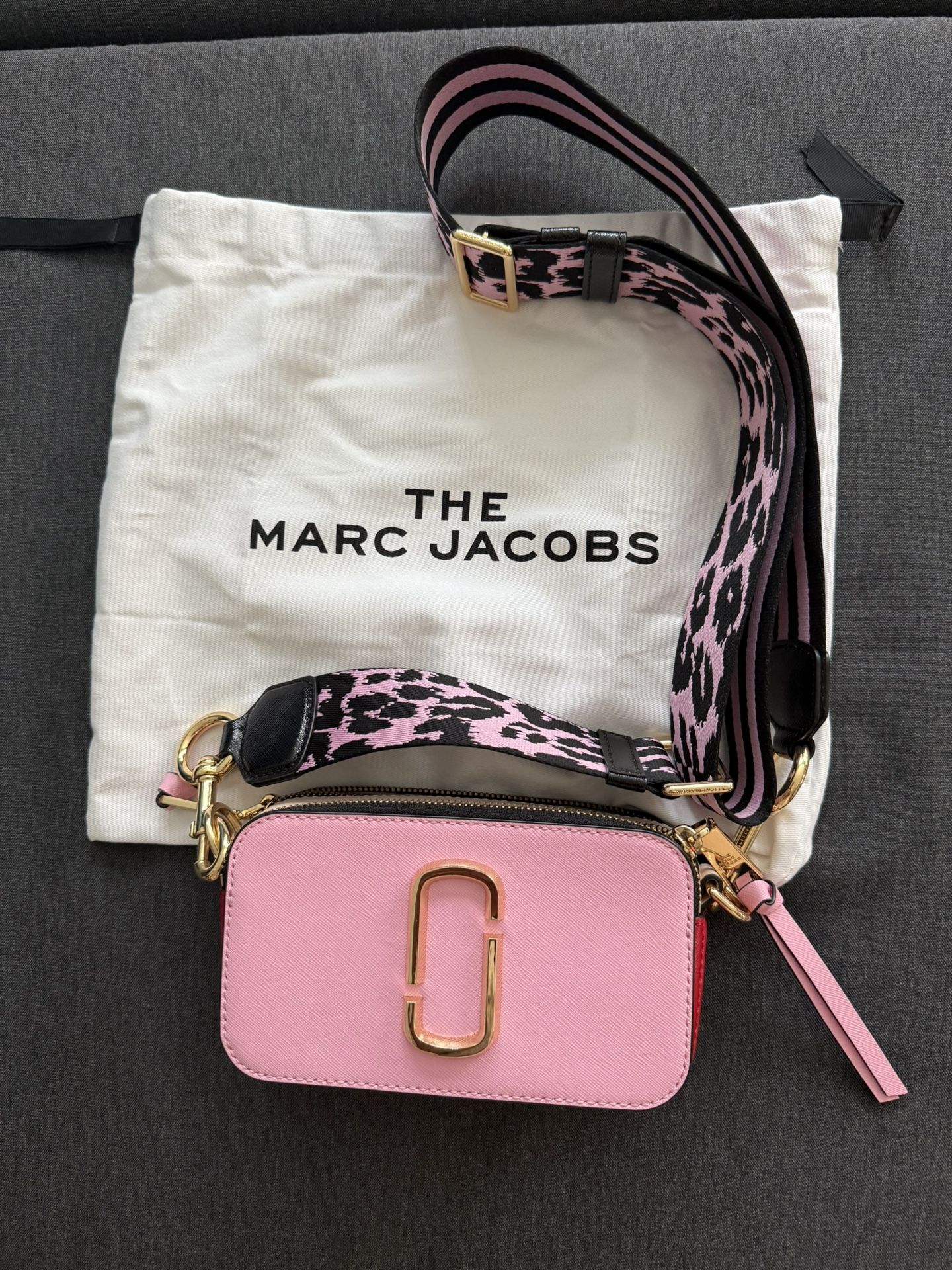 Marc Jacobs Saffiano Leather Crossbody Bag (used)