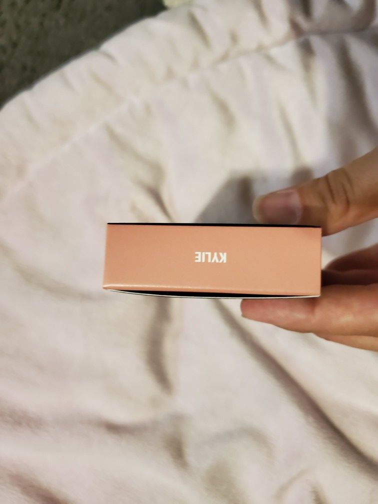 BRAND NEW! KYLIE LIP KIT