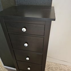 5-Drawer Lingerie Chest