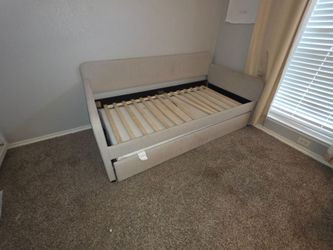 Trundle Bed