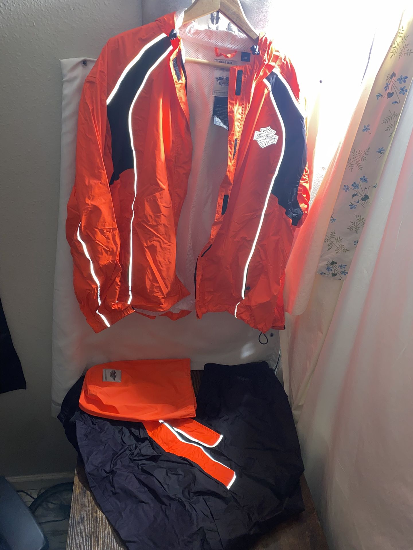 2XL Harley-Davidson® Womens Hi-Vis Orange Rain Suit Waterproof Jacket/Pant
