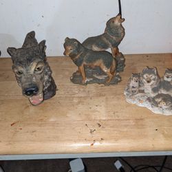 Wolf Figures