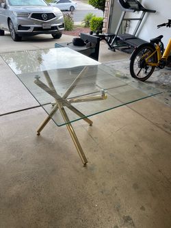 Mirror table