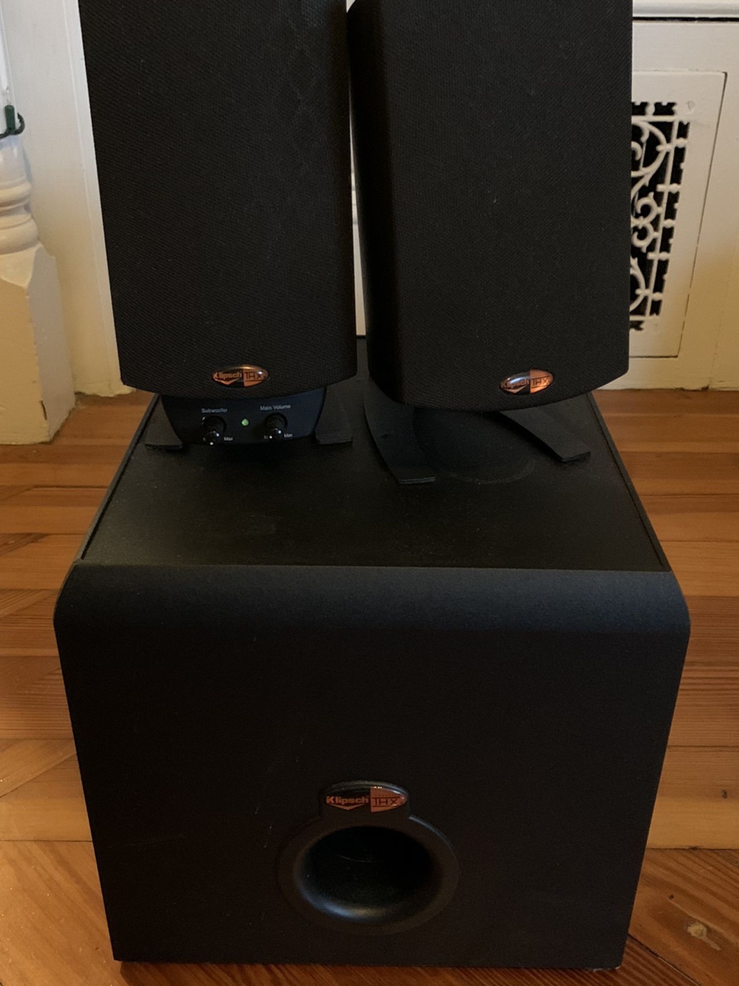 Klipsch ProMedia 2.1 THX Speaker System (Black)