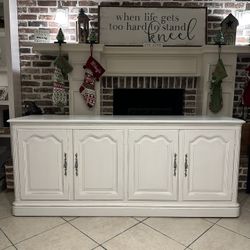 Stunning Refinished 74 inch Vintage Kindel Grand Rapids Buffet with Cabinets / Sideboard / Server / Bar / Vanity / Media Console 
