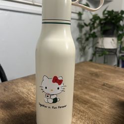 Hello Kitty Water Bottle 