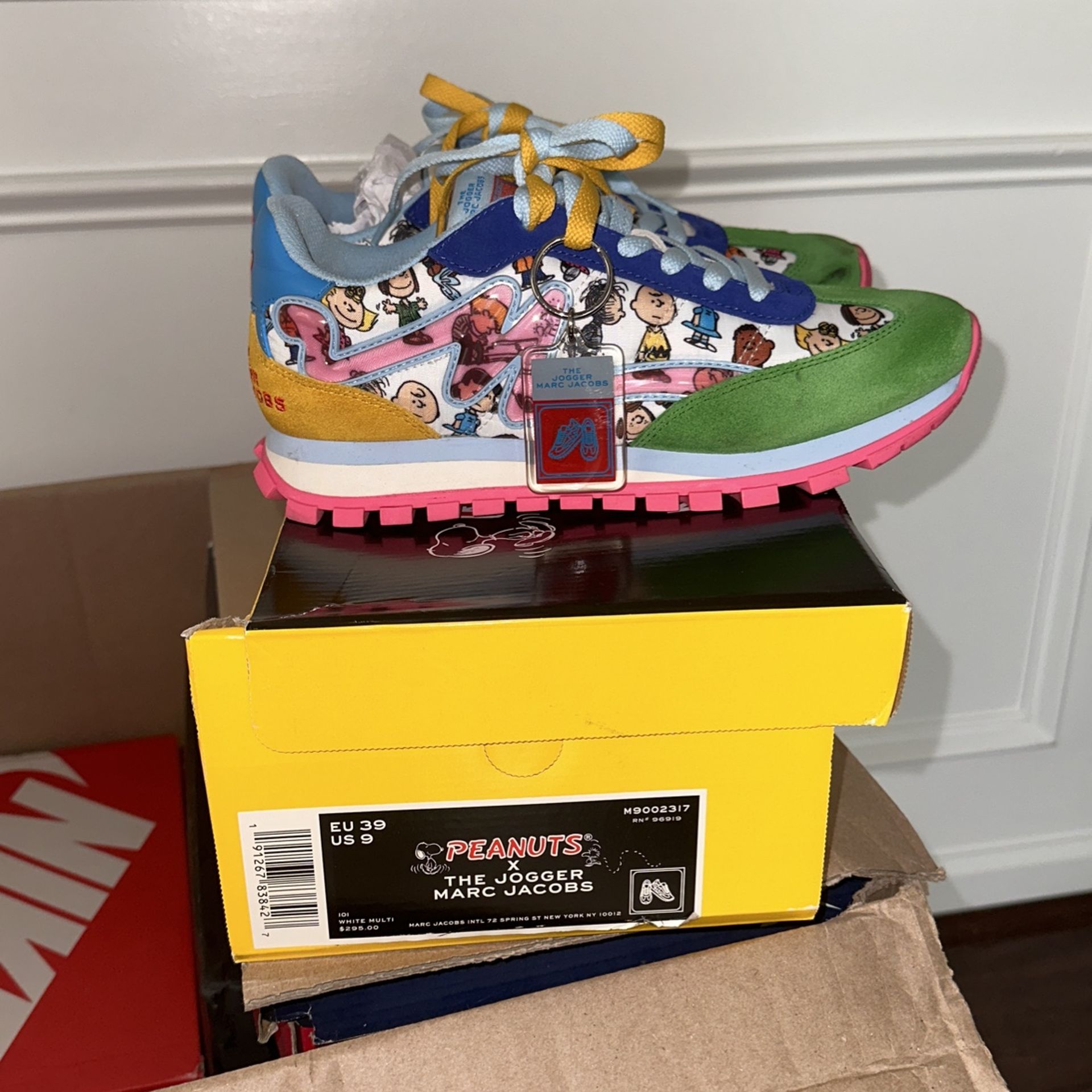 Marc Jacobs Peanuts x The Jogger Multi Color sneakers - Authentic