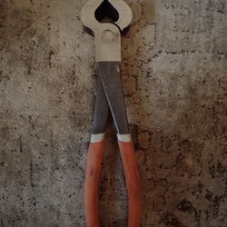 Clamp pliers / hose cutters