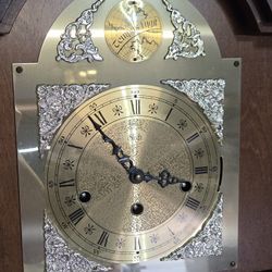 Genuine Grandfather Clock ( Description In Pics)