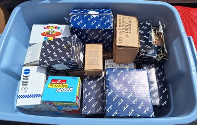 Vintage Salt And Pepper Shakers