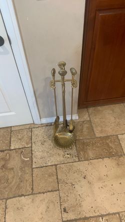 Vintage 1980s fire place ART DECO TOOLS I think it’s brass plated heavy