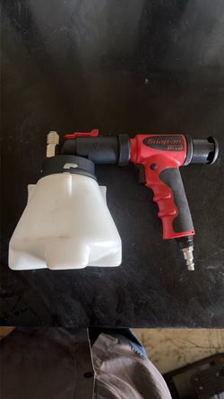 Snap-On vacuum brake bleeder