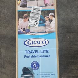 Graco Travel Lite Portable Bassinet 