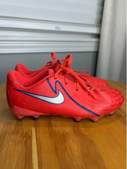 Nike Red Soccer Cleats Size 1.5Y