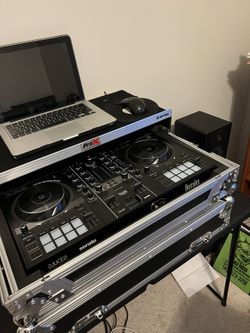 Dj Controller And Case 