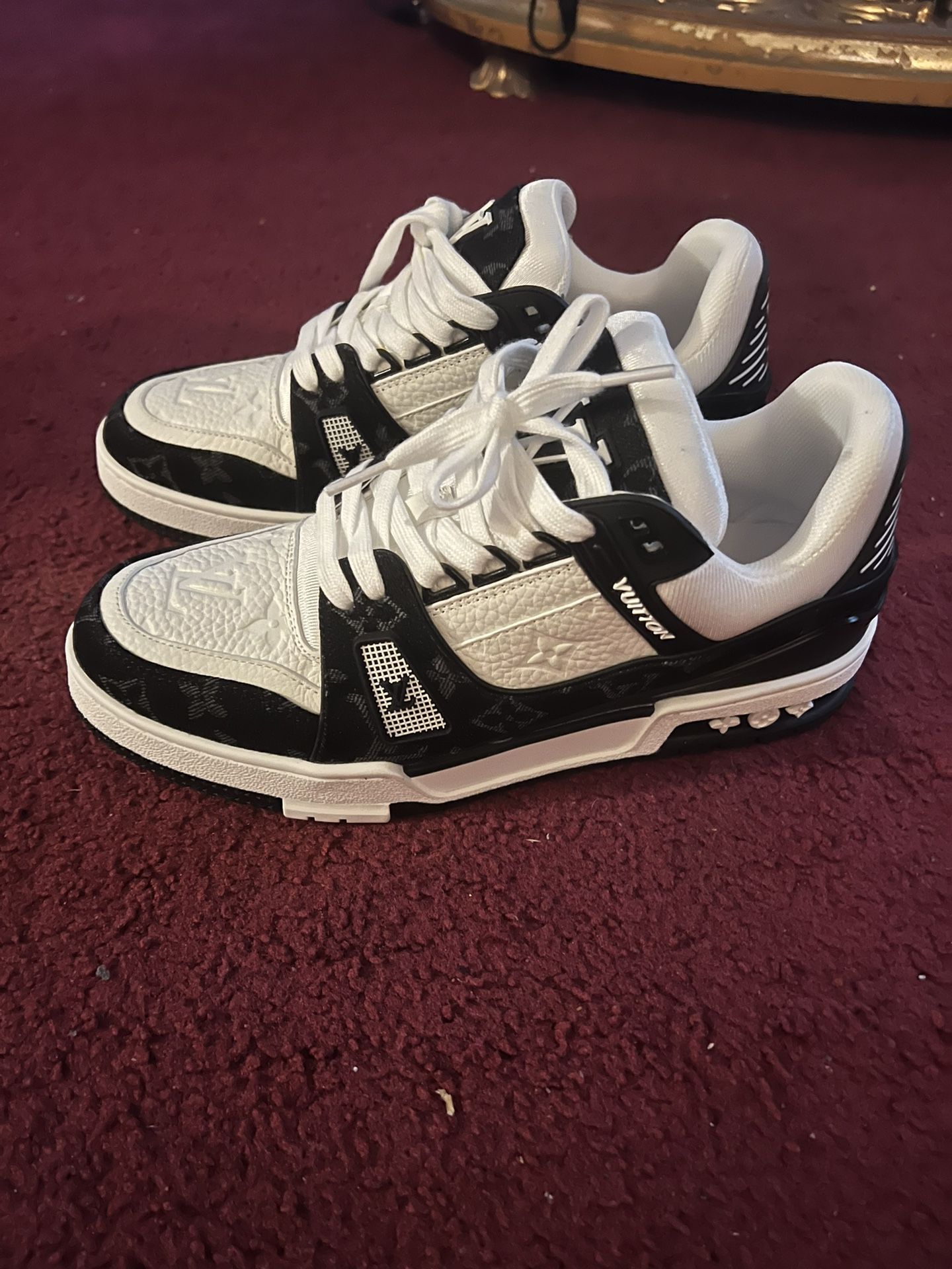 Louis Vuitton Sneakers for Sale in Holbrook, NY - OfferUp