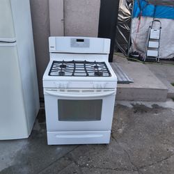 Kenmore stove