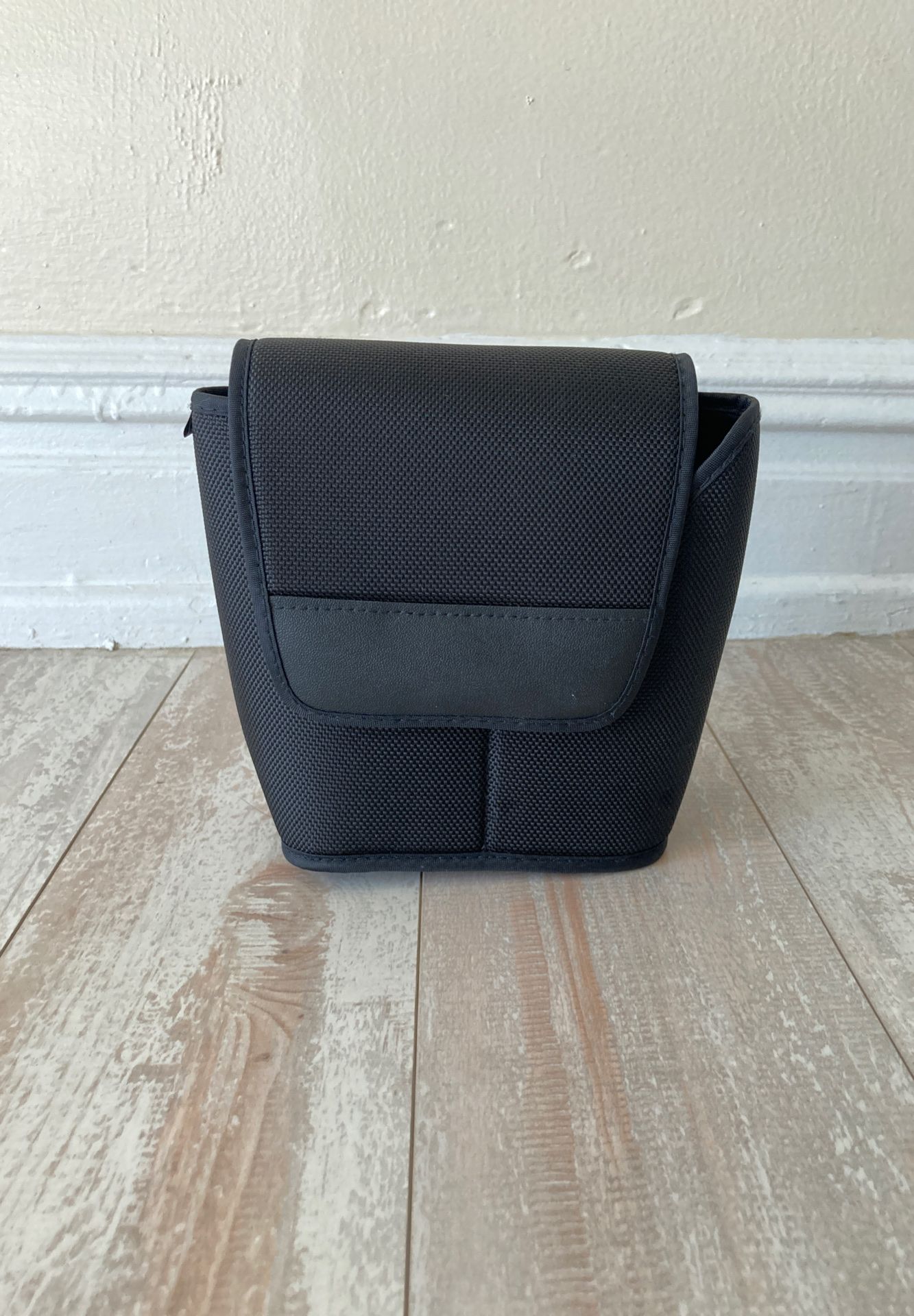 small canon bag