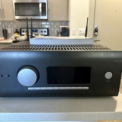 ARCAM AVR 10 Receiver