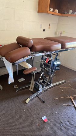 Chiropractic Or Massage Table