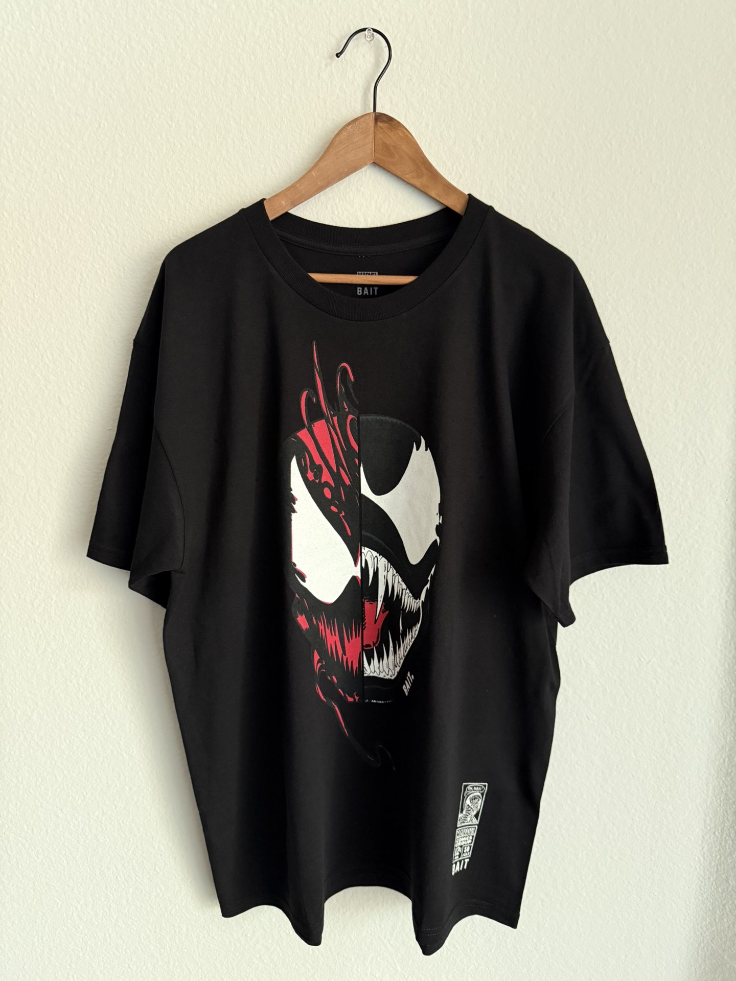NEW BAIT x Marvel Comics Carnage/Venom Graphic T-Shirt size XL