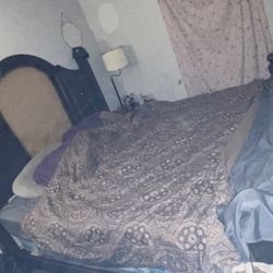 King size bed