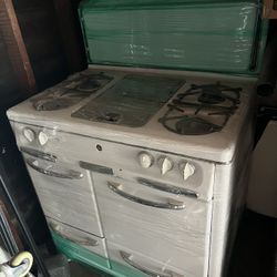 Wedgewood Oven  36” Wide