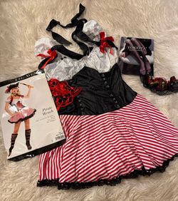 Women’s Pirate costume
