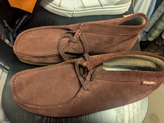 Clarks Burgandy Suede Wallabee Boots