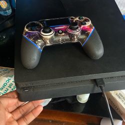 PS4 Wit Cables N Controllers 