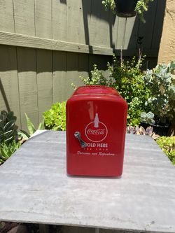 Coca-Cola Mini-fridge