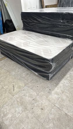 Mattres + boxspring