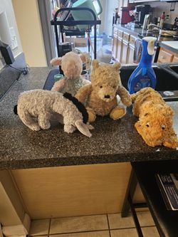 Classic Winnie the Pooh Collection 